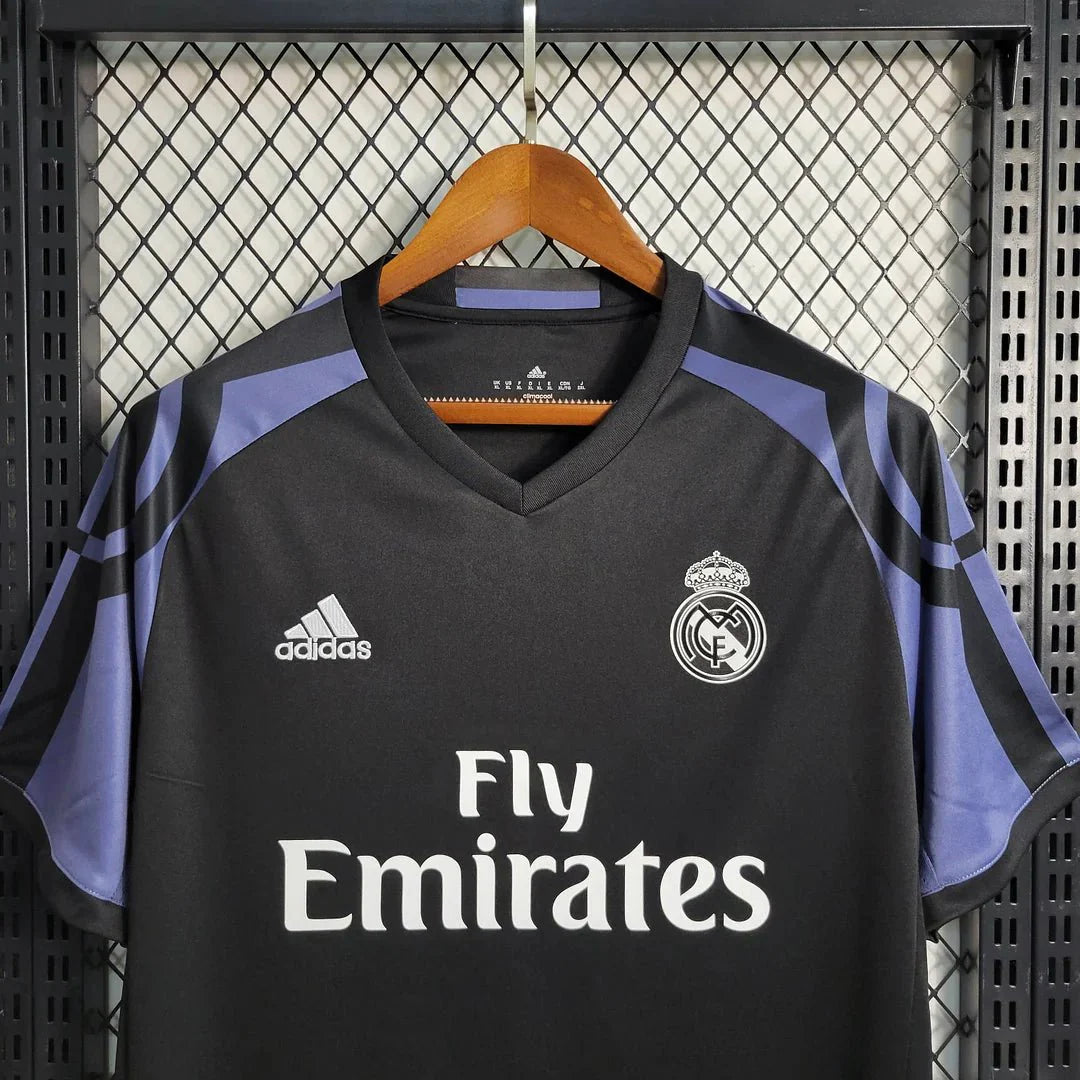 Retro Real Madrid 2016 Third Jersey