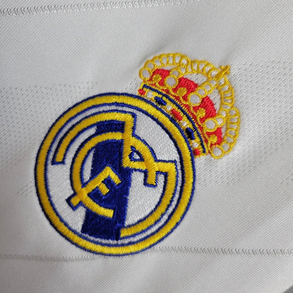 Retro Real Madrid 2017 Long Sleeve Home Jersey