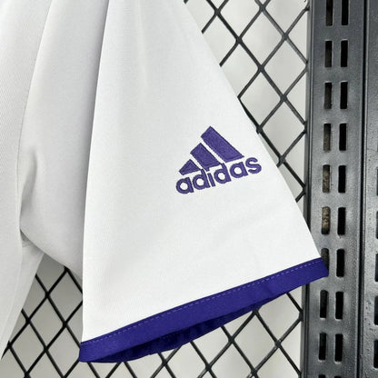 Retro Real Madrid 2002 Home Jersey