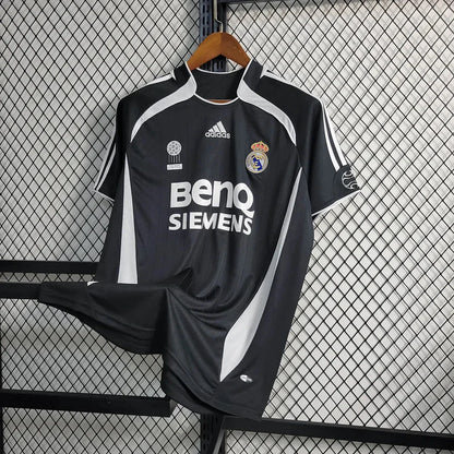 Retro Real Madrid 2006 Away Jersey