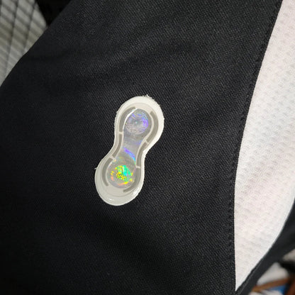 Retro Real Madrid 2006 Away Jersey