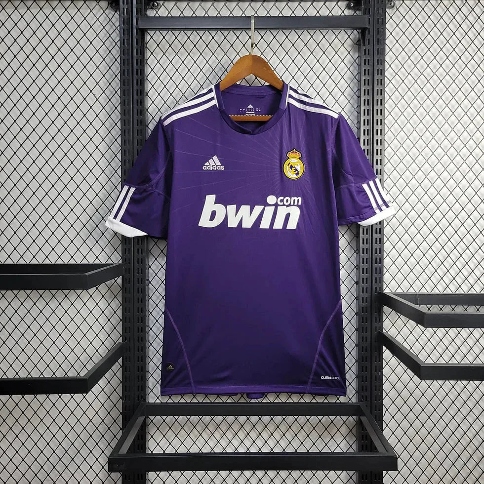 Retro Real Madrid 2008 Third Jersey
