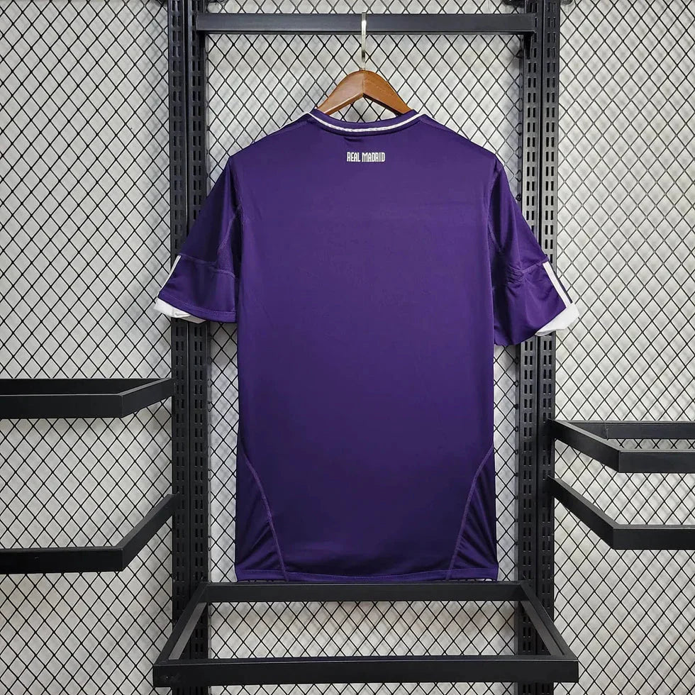 Retro Real Madrid 2008 Third Jersey