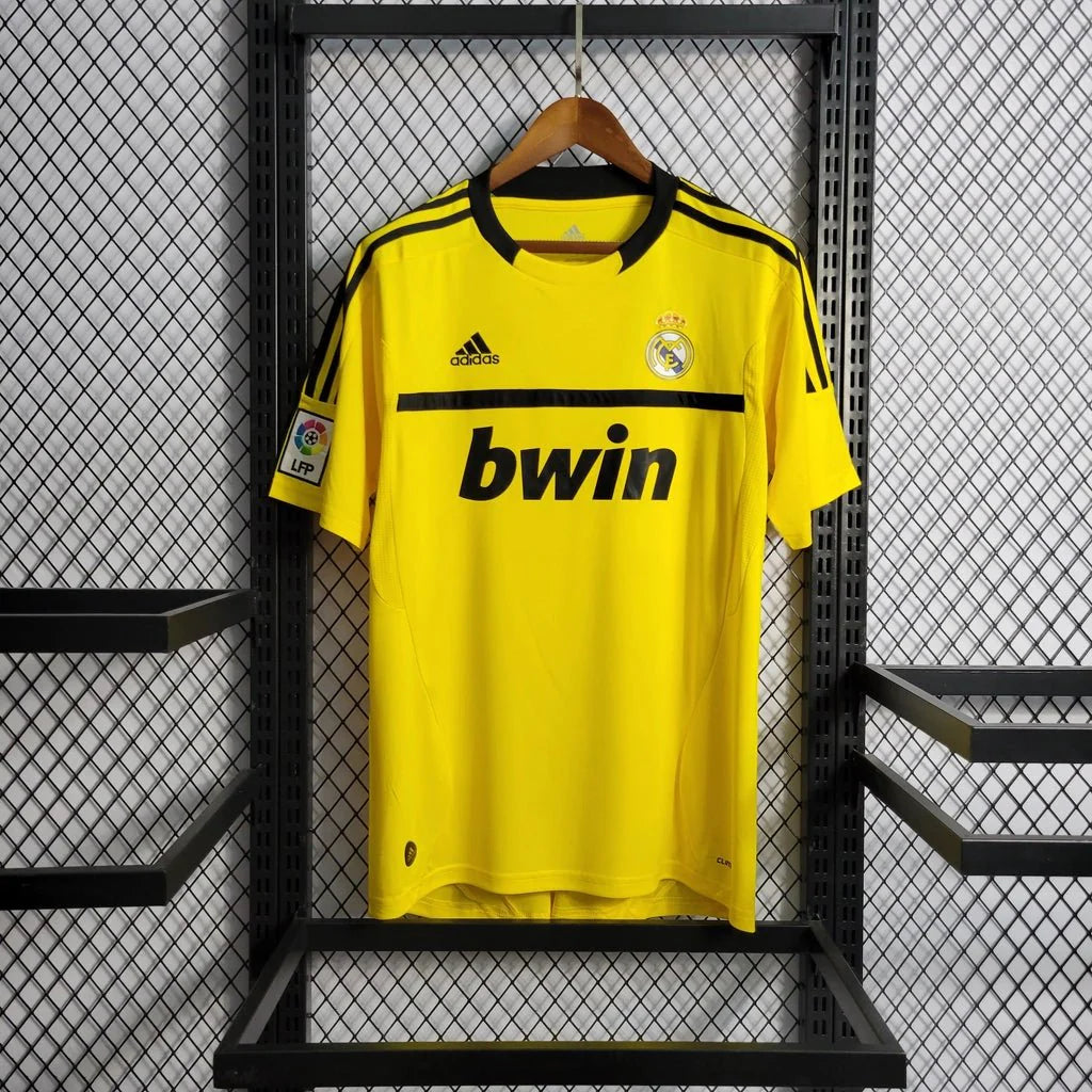 Retro Real Madrid 2011 Goalkeeper Jersey