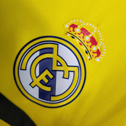 Retro Real Madrid 2011 Goalkeeper Jersey