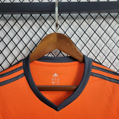 Retro Real Madrid 2013 Third Jersey