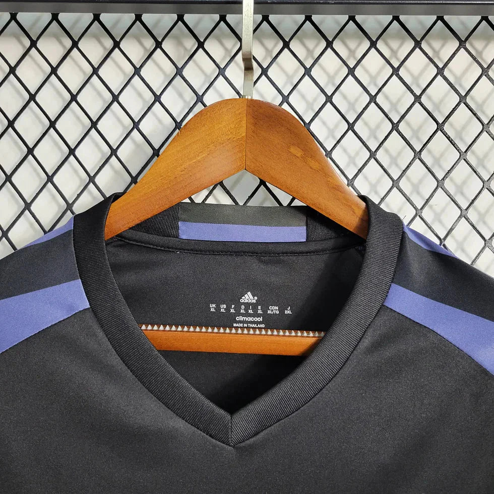 Retro Real Madrid 2015 Third Jersey