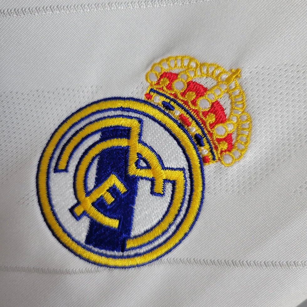 Retro Real Madrid 2017 Home Jersey