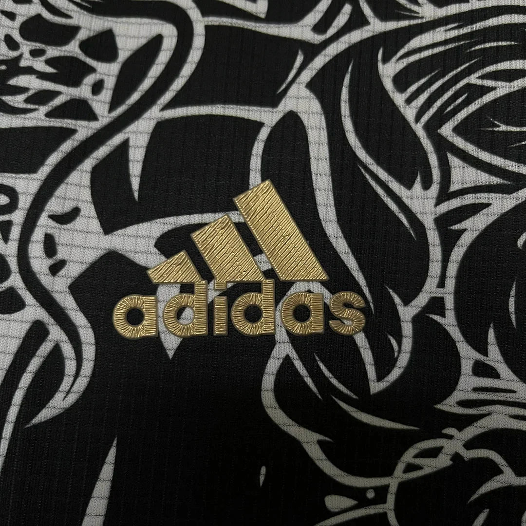Real Madrid 2023 Gold Dragon Special Edition Jersey