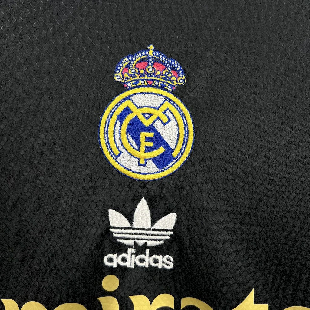 Real Madrid 2025 Black Nocturno Special Edition Jersey