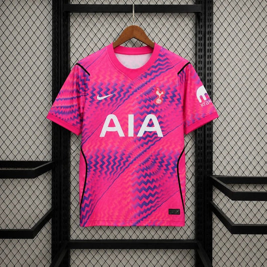 Tottenham 2026 Pink Goalkeeper Jersey